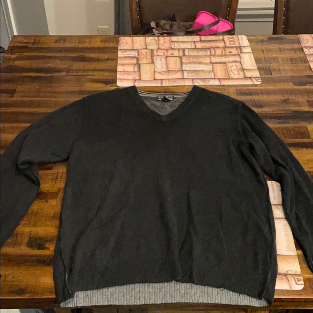 Men’s large v neck sweater.